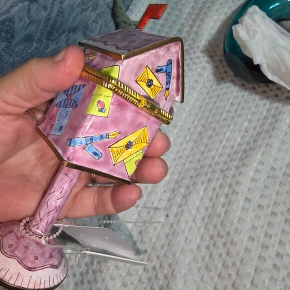 2003 EXPRESS ARTS ENAMELED MAIL BOX TRINKET BOX - Picture 4 of 7